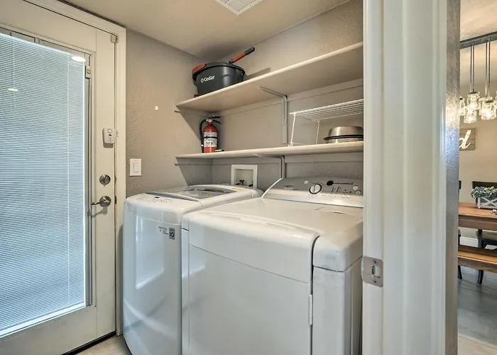 Holiday home Near Golf! Snowbird Poolside Escape In Scottsdale *