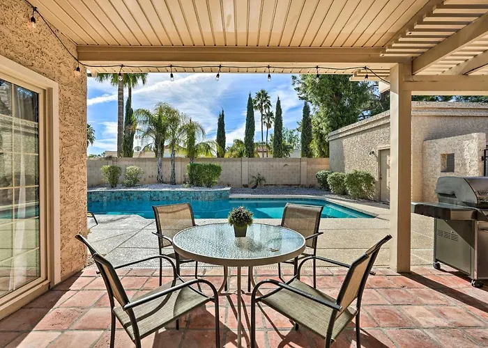 Near Golf! Snowbird Poolside Escape In Scottsdale Holiday home Phoenix